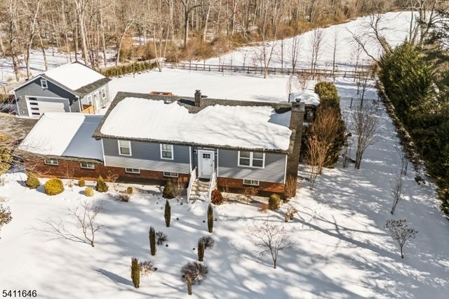 118 Megill Rd, Howell Twp., NJ 07727