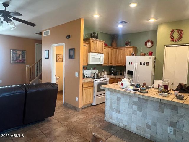 5129 S 15TH Place, Phoenix, AZ 85040