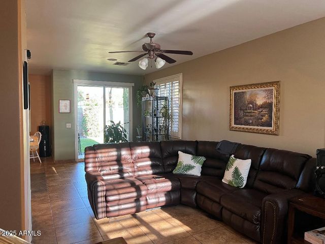 5129 S 15TH Place, Phoenix, AZ 85040