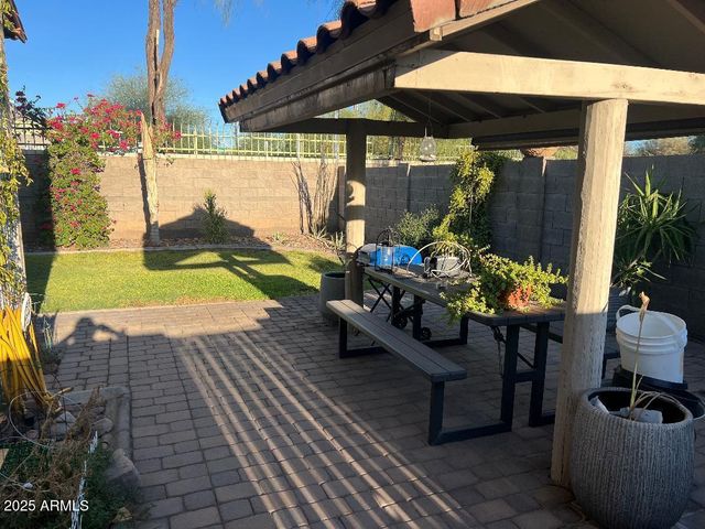 5129 S 15TH Place, Phoenix, AZ 85040