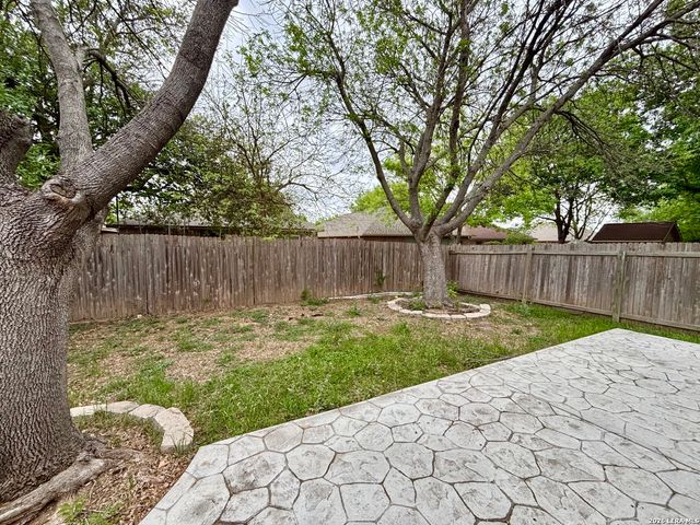 10627 N Shaenridge, San Antonio, TX 78254