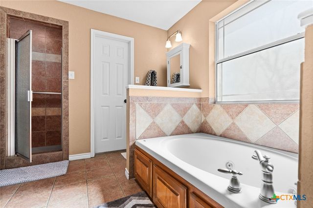 690-A County Road 4707, Kempner, TX 76539