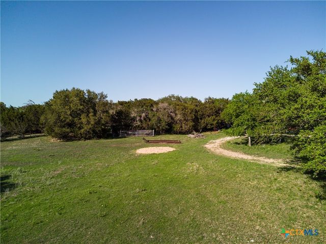 690-A County Road 4707, Kempner, TX 76539