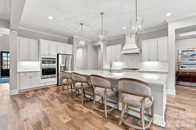 3948 Carmel Acres Drive, Charlotte, NC 28226