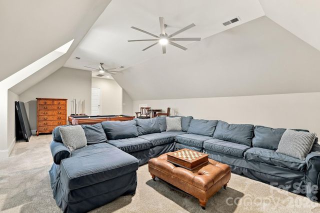 3948 Carmel Acres Drive, Charlotte, NC 28226
