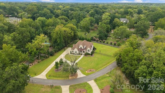 3948 Carmel Acres Drive, Charlotte, NC 28226