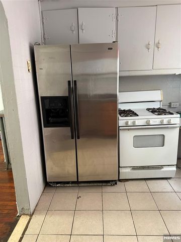 51 Ampere Parkway 2, East Orange, NJ 07017