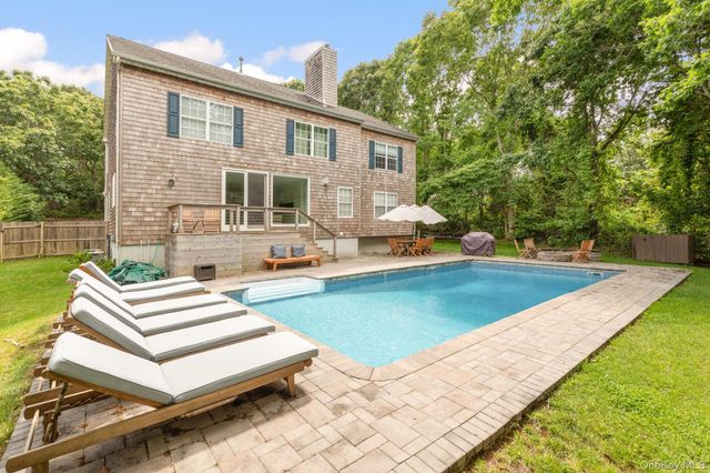 191 Shinnecock Hills Road, Southampton, NY 11968