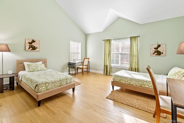 191 Shinnecock Hills Road, Southampton, NY 11968