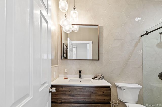 191 Shinnecock Hills Road, Southampton, NY 11968