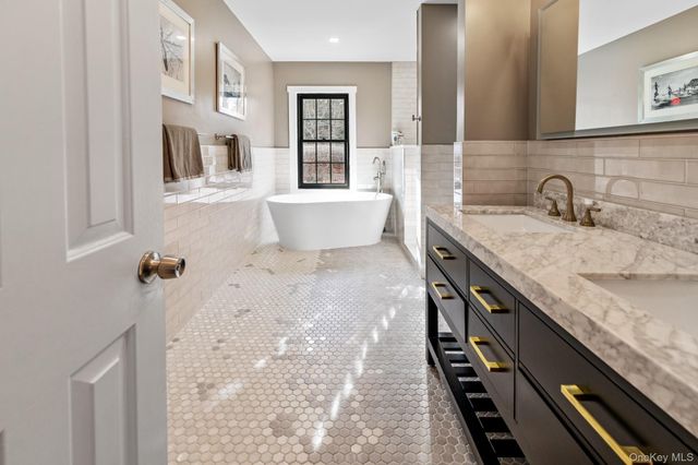 191 Shinnecock Hills Road, Southampton, NY 11968