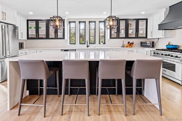 191 Shinnecock Hills Road, Southampton, NY 11968