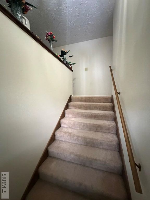 Image 19 of property listing at 801-803 S Skyline Drive, Idaho Falls, ID 83402