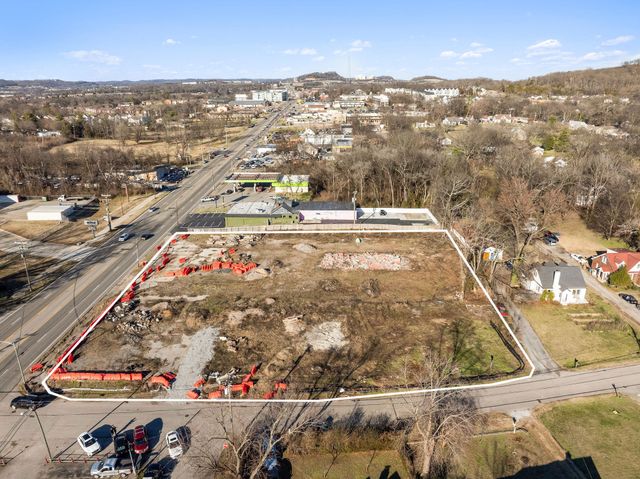 2801 Dickerson Pike, Nashville, TN 37207