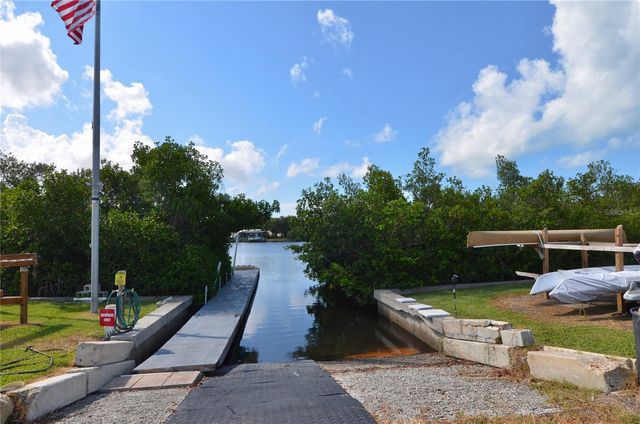 1379 EVEREST ROAD, Venice, FL 34293