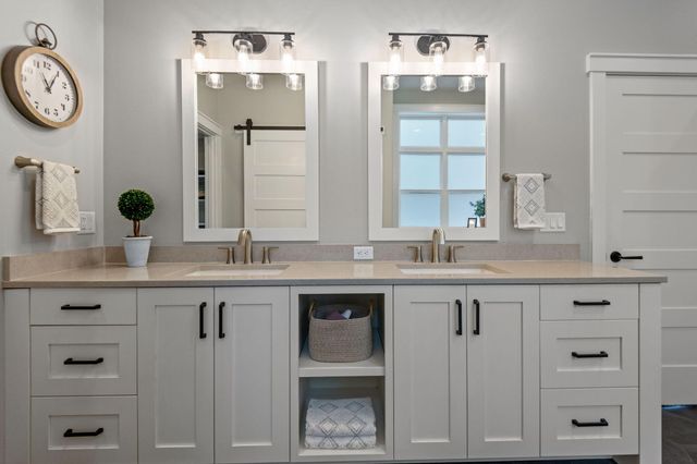 16055 Foothill Lane, Sisters, OR 97759