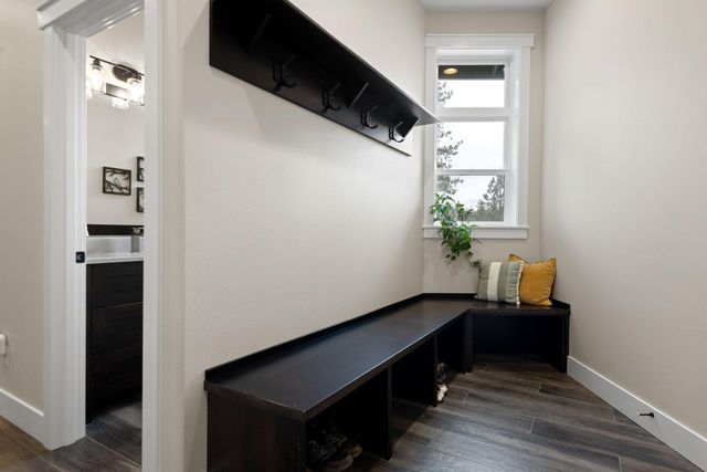 16055 Foothill Lane, Sisters, OR 97759