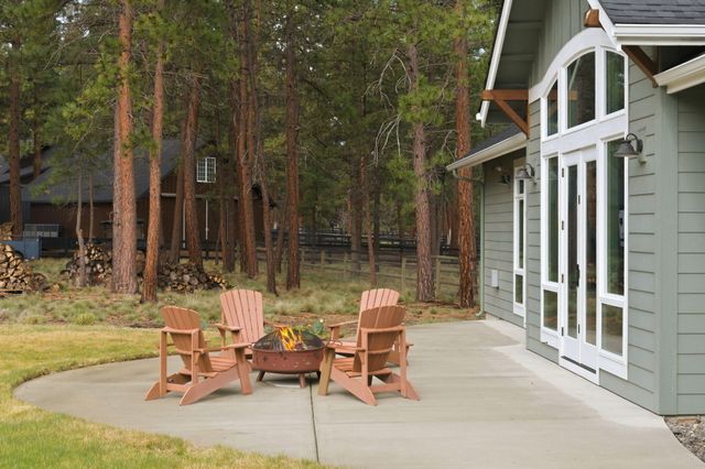 16055 Foothill Lane, Sisters, OR 97759