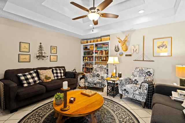 320 Tealwood, Longview, TX 75605