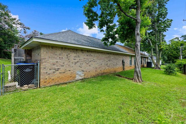 320 Tealwood, Longview, TX 75605