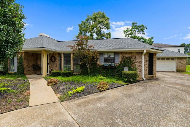 320 Tealwood, Longview, TX 75605