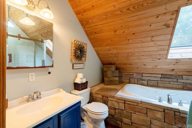 2838 Mountain View Road, Drasco, AR 72530