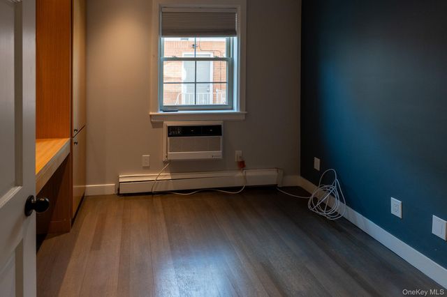 1810 121st Street 1-F, College Point, NY 11356