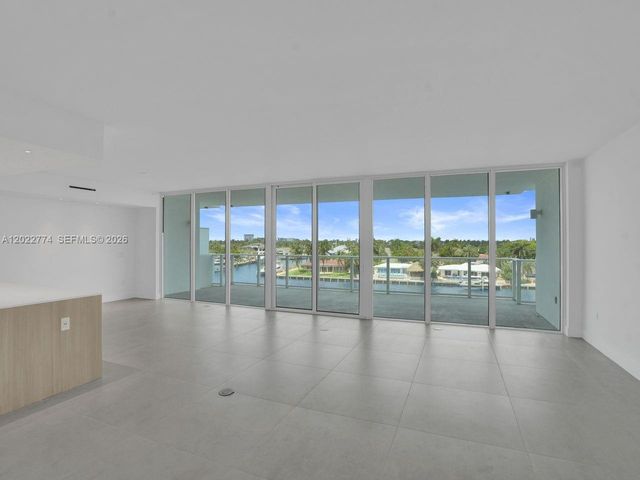 407 N Riverside 402, Pompano Beach, FL 33062