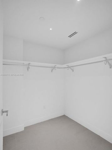 407 N Riverside 402, Pompano Beach, FL 33062