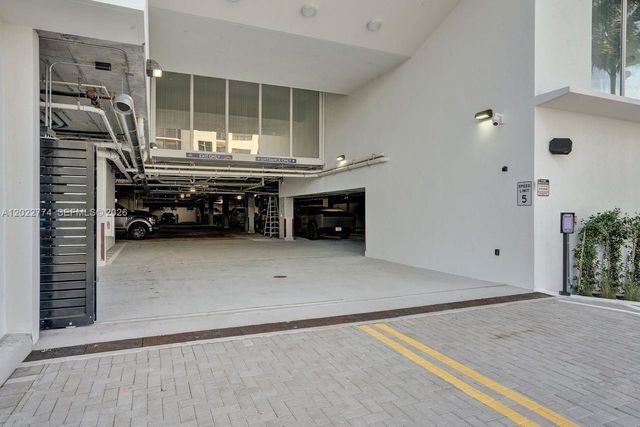 407 N Riverside 402, Pompano Beach, FL 33062