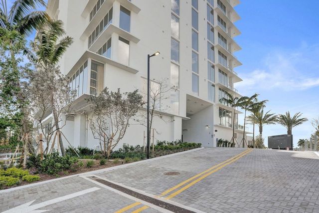 407 N Riverside 402, Pompano Beach, FL 33062
