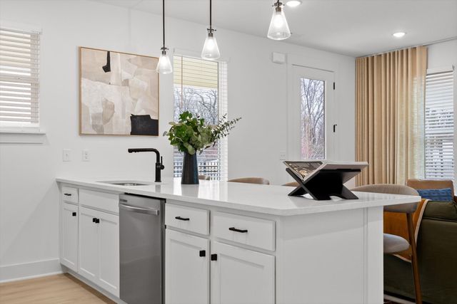 526 W 35th Street, Chattanooga, TN 37410