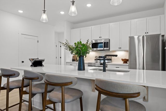 526 W 35th Street, Chattanooga, TN 37410