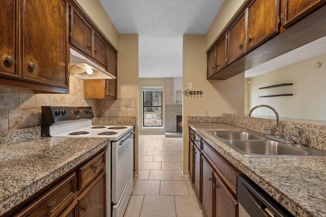 10616 Mellow Meadows DR 3A, Austin, TX 78750