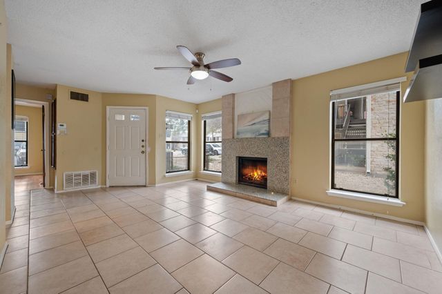 10616 Mellow Meadows DR 3A, Austin, TX 78750