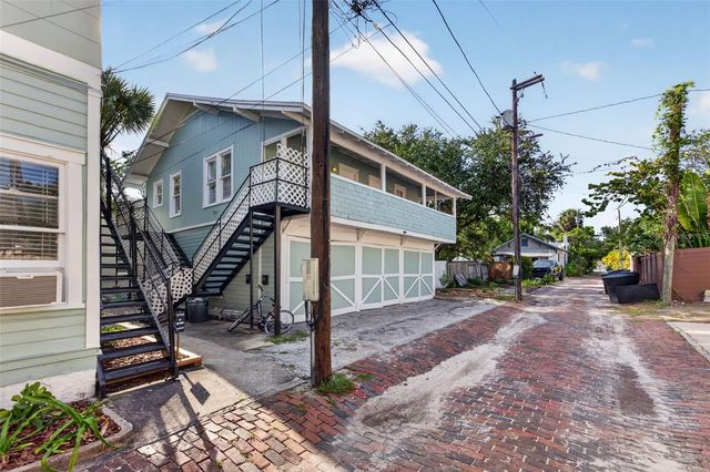 633 7TH AVENUE N, St Petersburg, FL 33701