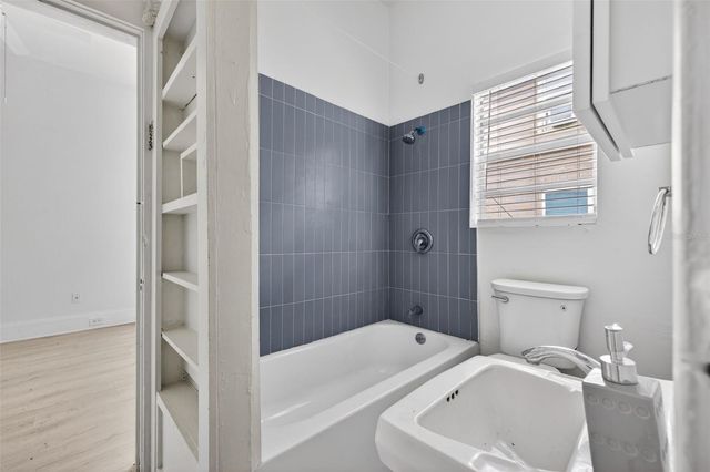 633 7TH AVENUE N, St Petersburg, FL 33701