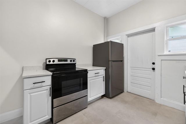 633 7TH AVENUE N, St Petersburg, FL 33701