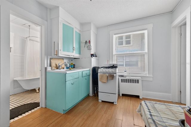 633 7TH AVENUE N, St Petersburg, FL 33701