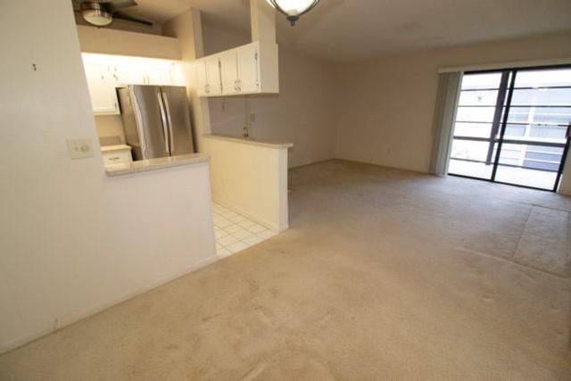 7745 Ashmont Cir 207, Tamarac, FL 33321