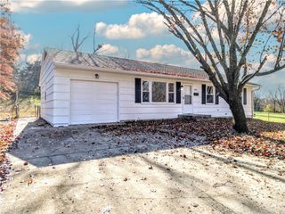 1000 Stafford Drive, Pleasant Hill, MO 64080