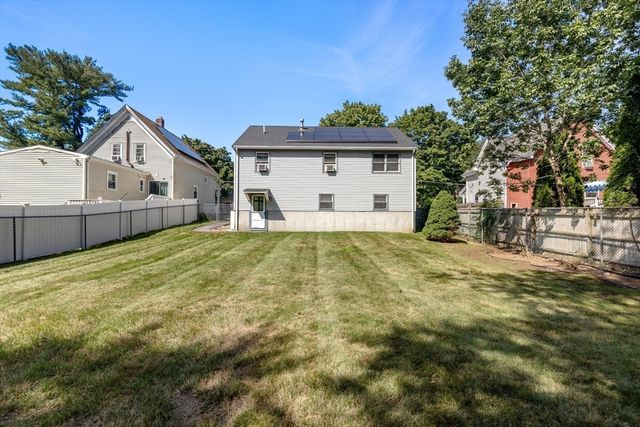 50 Emory St, Brockton, MA 02301
