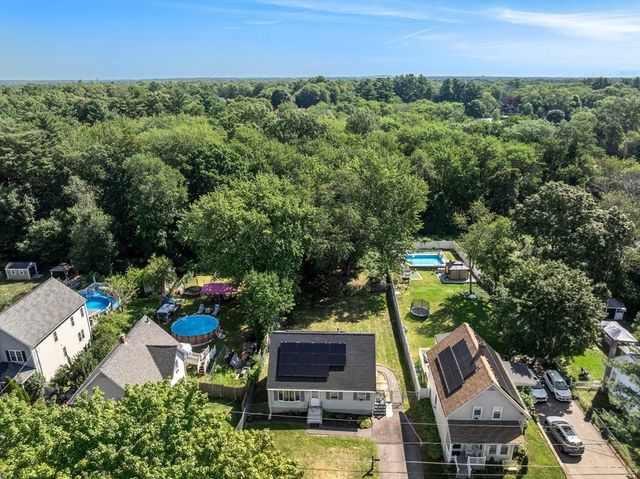 50 Emory St, Brockton, MA 02301