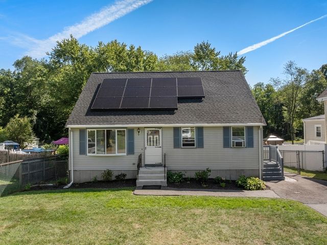 50 Emory St, Brockton, MA 02301