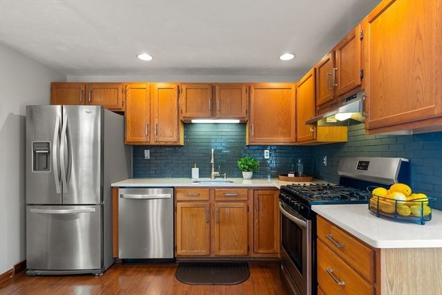50 Emory St, Brockton, MA 02301