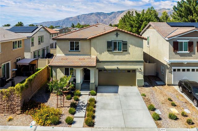 674 Hummingbird, San Jacinto, CA 92583