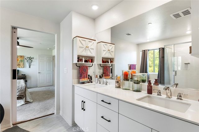 674 Hummingbird, San Jacinto, CA 92583
