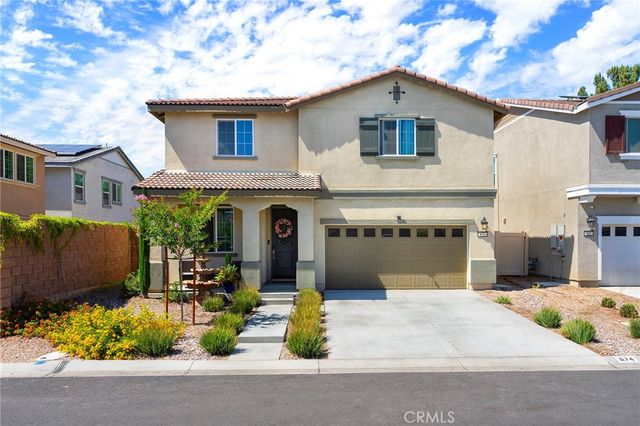 674 Hummingbird, San Jacinto, CA 92583