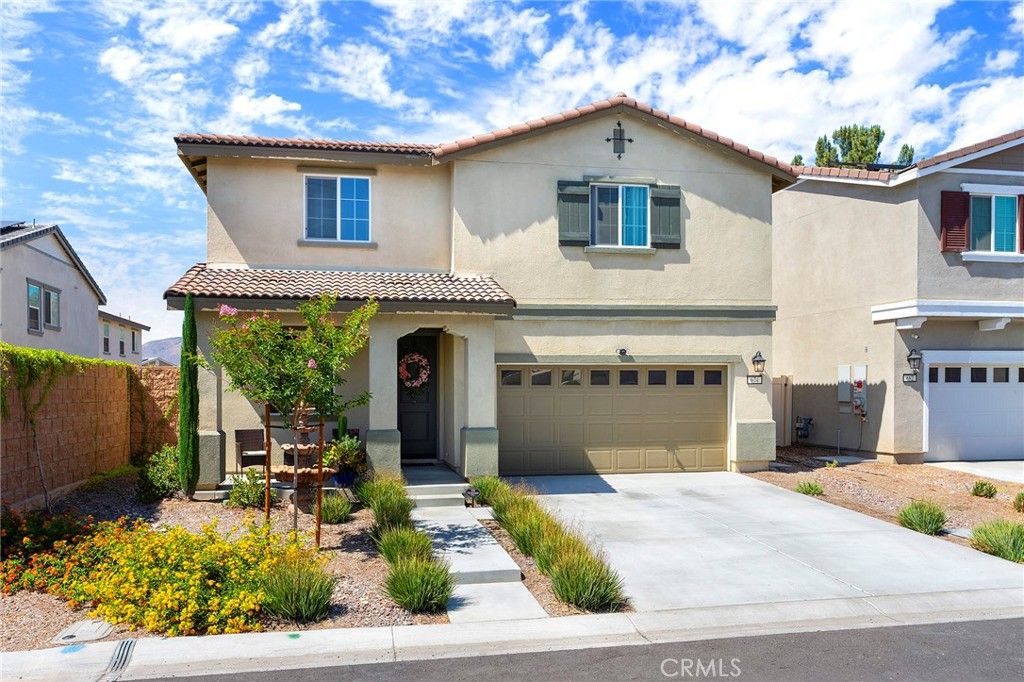 674 Hummingbird, San Jacinto, CA 92583