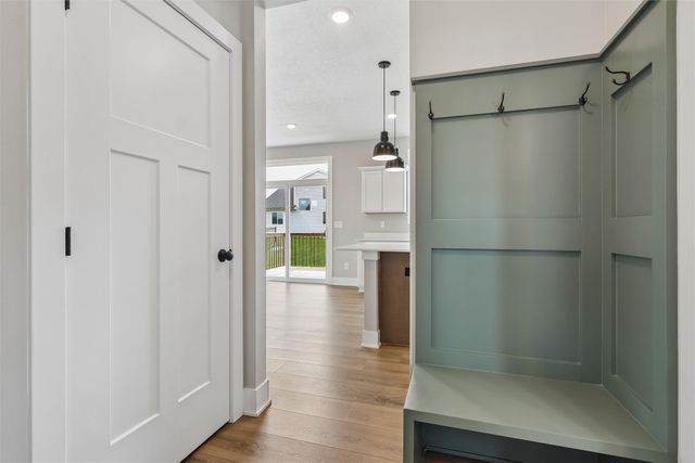 2612 NW Reinhart Drive, Ankeny, IA 50023
